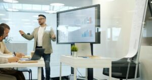 Crudo a 100$: ¿Vuelve el fantasma de la inflación al inversor?